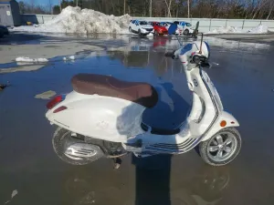2018 VESPA SCOOTER
