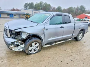 2010 TOYOTA TUNDRA