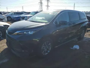 2024 TOYOTA SIENNA