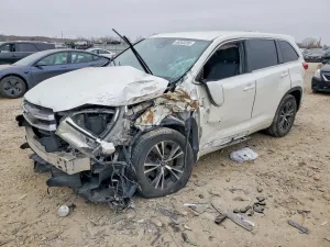 2018 TOYOTA HIGHLANDER