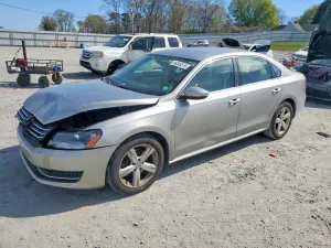 2012 VOLKSWAGEN PASSAT