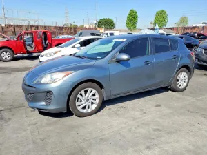 2013 MAZDA 3