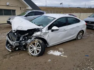 2019 CHEVROLET CRUZE