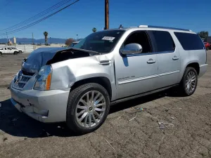 2012 CADILLAC ESCALADE