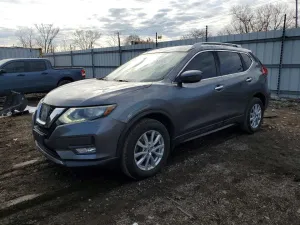 2017 NISSAN ROGUE