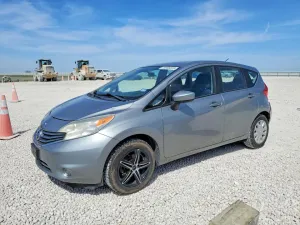 2015 NISSAN VERSA