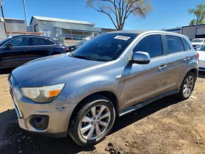 2013 MITSUBISHI OUTLANDER