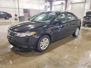 2013 KIA FORTE