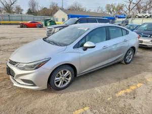 2017 CHEVROLET CRUZE