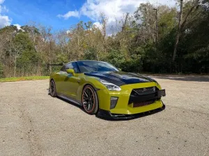 2014 NISSAN GTR