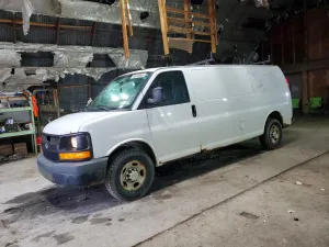 2013 CHEV EXPRESS