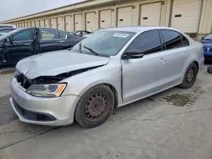 2013 VOLKSWAGEN JETTA