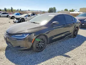 2015 CHRYSLER 200