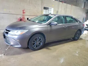 2016 TOYOTA CAMRY