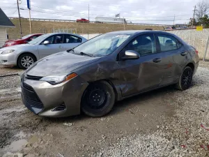 2017 TOYOTA COROLLA