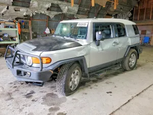 2007 TOYOTA FJ CRUISER