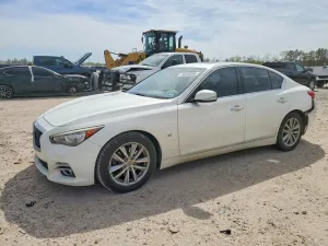 2015 INFINITI Q50