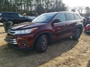 2017 TOYOTA HIGHLANDER