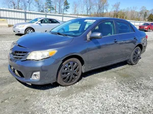 2013 TOYOTA COROLLA