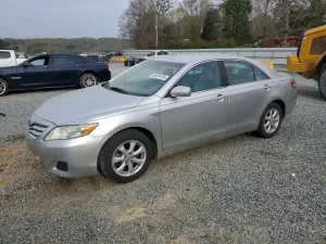 2011 TOYOTA CAMRY