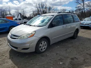 2006 TOYOTA SIENNA