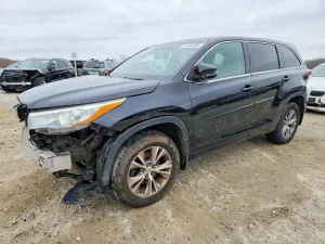 2015 TOYOTA HIGHLANDER