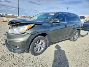 2015 TOYOTA HIGHLANDER