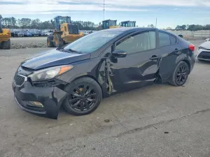 2015 KIA FORTE