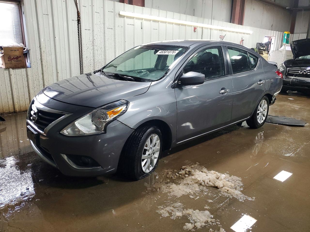 2018 NISSAN VERSA