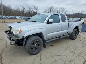 2012 TOYOTA TACOMA