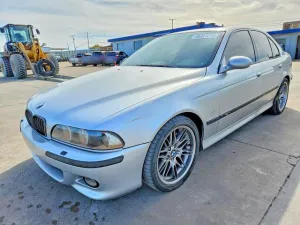 2000 BMW MOTORRAD M5