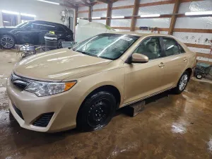2012 TOYOTA CAMRY