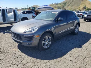 2018 PORSCHE MACAN