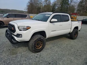2016 TOYOTA TACOMA