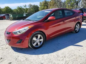 2013 HYUNDAI ELANTRA