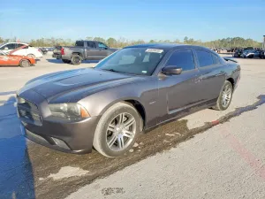 2013 DODGE CHARGER