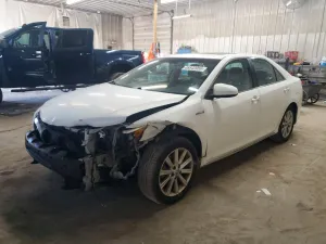 2013 TOYOTA CAMRY SOLA