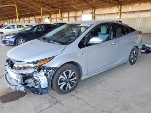 2018 TOYOTA PRIUS