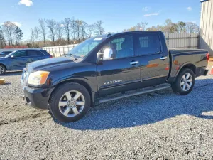 2011 NISSAN TITAN