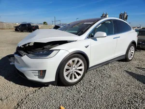 2020 TESLA MODEL X