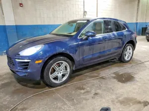 2015 PORSCHE MACAN