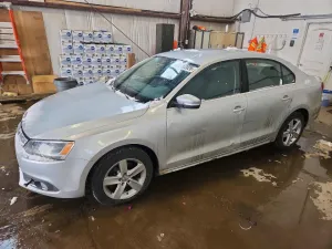 2012 VOLKSWAGEN JETTA