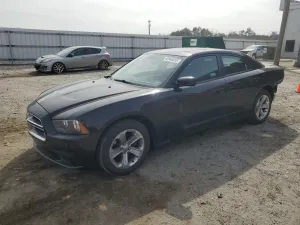 2011 DODGE CHARGER