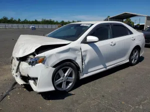 2012 TOYOTA CAMRY
