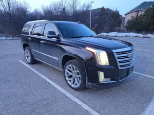 2017 CADILLAC ESCALADE