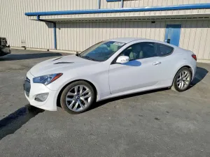 2016 HYUNDAI GENESIS