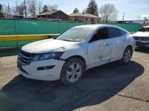 2012 HONDA CROSSTOUR