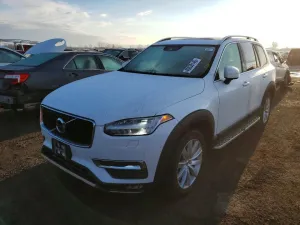 2016 VOLVO XC90
