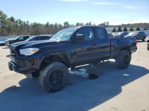 2017 TOYOTA TACOMA