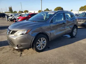 2017 NISSAN ROGUE